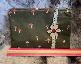 Handgemachte Mittelgroße Kosmetiktasche