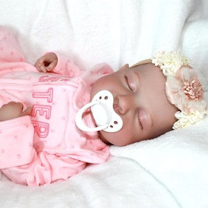 20&quot; Reborn Baby Doll – Lifelike, Weighted Realistic Doll with a Magnetic Pacifier – Vinyl Newborn Gift for Kids & Collectors