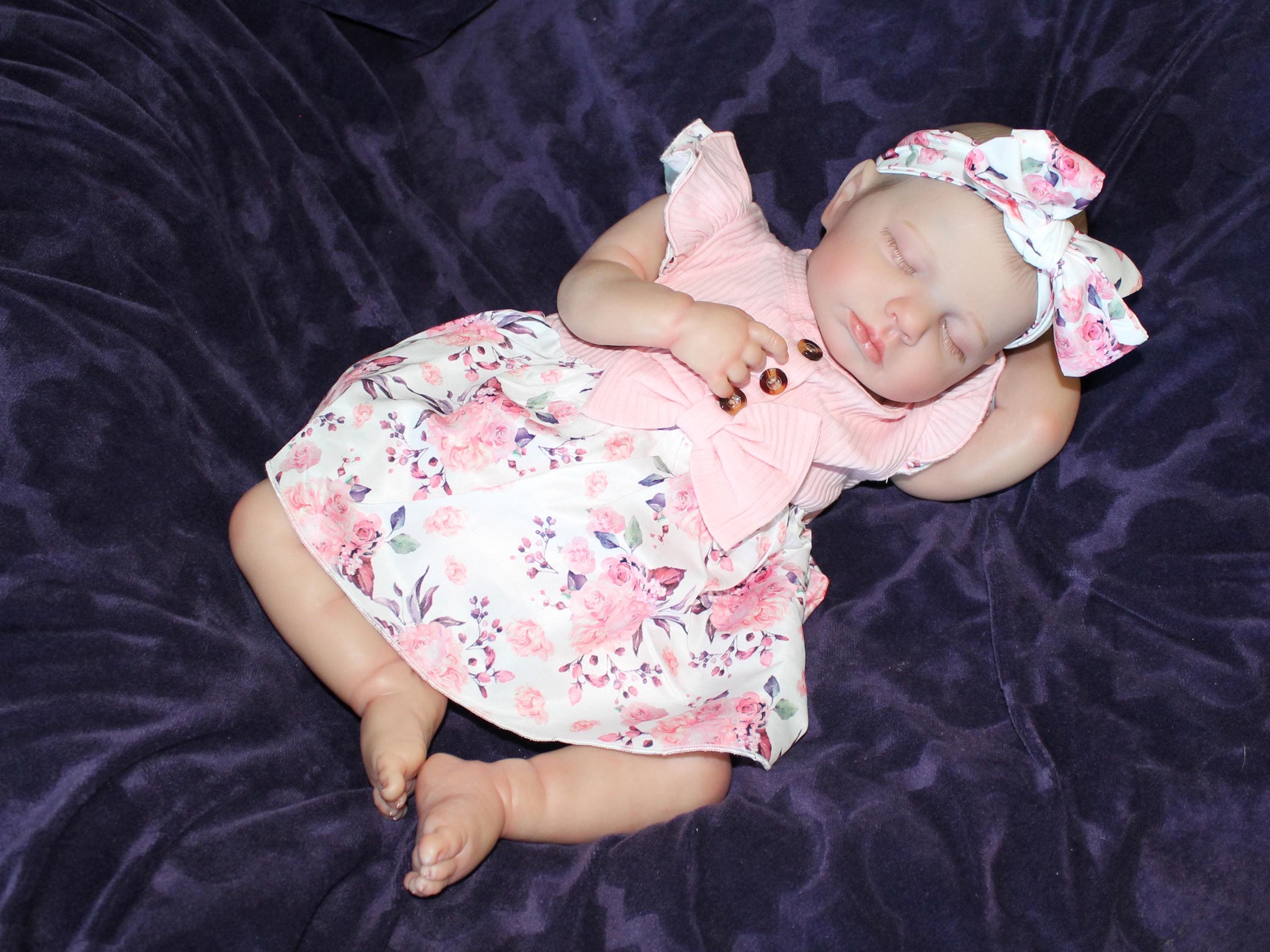 Painted Finished Reborn 2 to 8 Pounds Lifelike Baby Doll 20 inches Weighted Babies