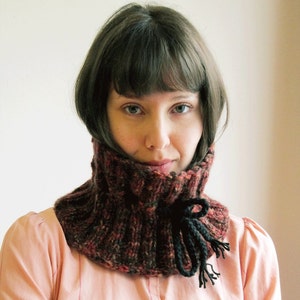 Red Fire Woll Knitt Neckwarmer image 4