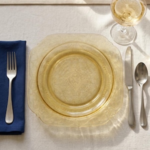 Madrid Amber 7" Square Vintage Luncheon Plates • Federal Glass 1930s