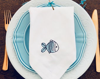 Fish Cloth Napkins, Set of 4, fish napkins, summer napkins, beach cloth napkins,  beach gift, under the sea party, picnic napkin, fish gift