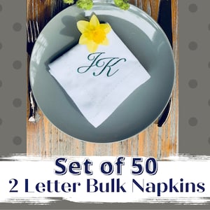 Set of 50 Bulk 2 Letter Monogrammed Wedding Napkins, duogram Embroidered Cloth Napkins, wedding linens, monogrammed linen napkins Bild 1