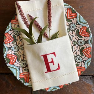 Embroidered Cloth Dinner Napkins, Type Font Monogrammed napkins,  Set of 4, Modern napkins, personalized gift, wedding gift, hostess gift