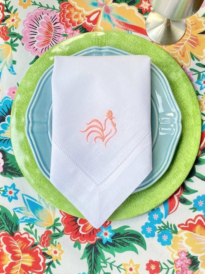 Rooster Cloth Napkins, Set of 4, cotton napkins, Rooster napkins, chicken napkins, rooster gift, country embroidered napkins, mother gift image 1