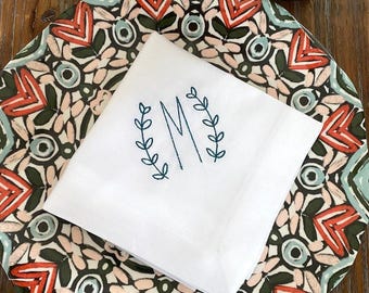Laurel Meadow Monogrammed Napkins, Set of 4,Single letter monogram, wedding Embroidered Cloth Dinner Napkins, wedding linen napkins