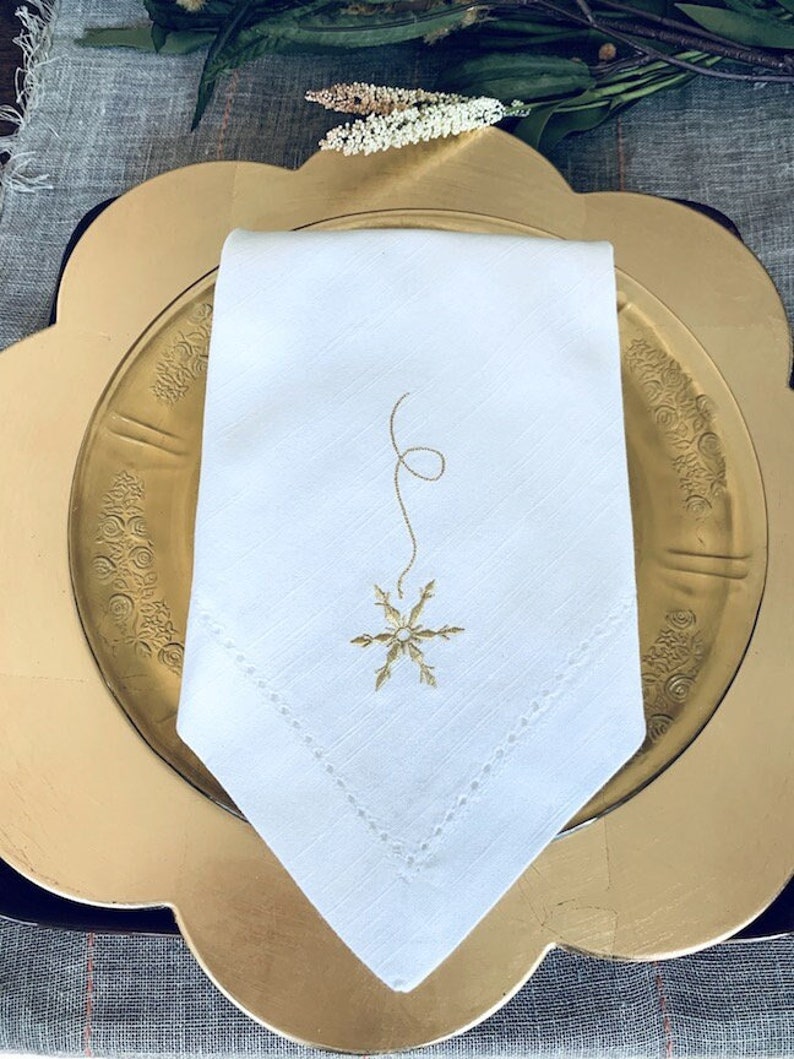Falling Snowflake Cloth Napkins Snowflake Cotton Napkins Etsy