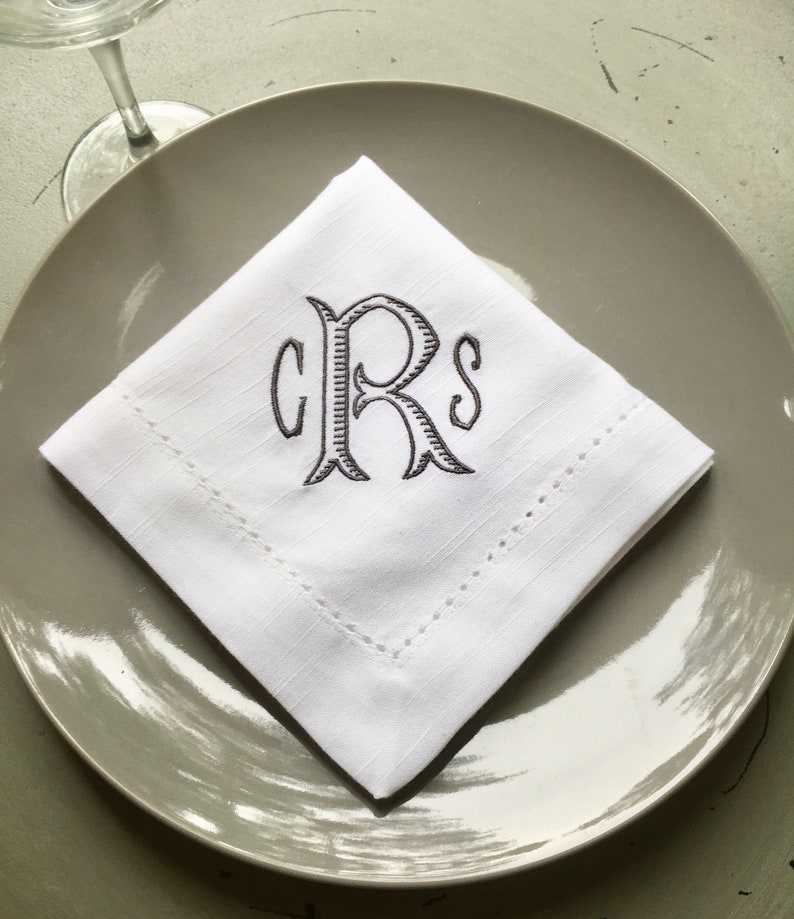 Monogrammed Cloth Napkins, Set of 4, Baroque, cloth wedding napkins, wedding linens, embroidered napkins, wedding gift, linen image 3