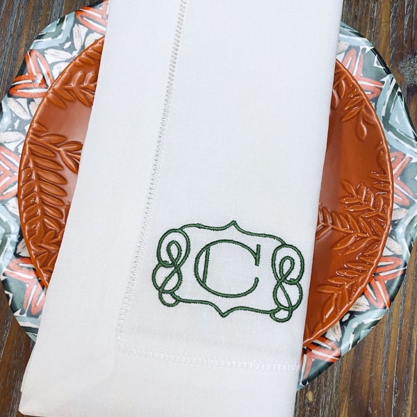 Scroll Border Monogrammed Napkins, Set of 4, personalized napkins, monogrammed cloth napkins, wedding napkins, wedding gift