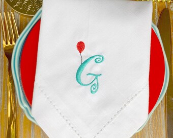 Servilletas con monograma de globo, juego de 4, servilletas de tela de cumpleaños, mantelería de cumpleaños, regalo de cumpleaños, mesa de cumpleaños, decoraciones para fiestas de cumpleaños