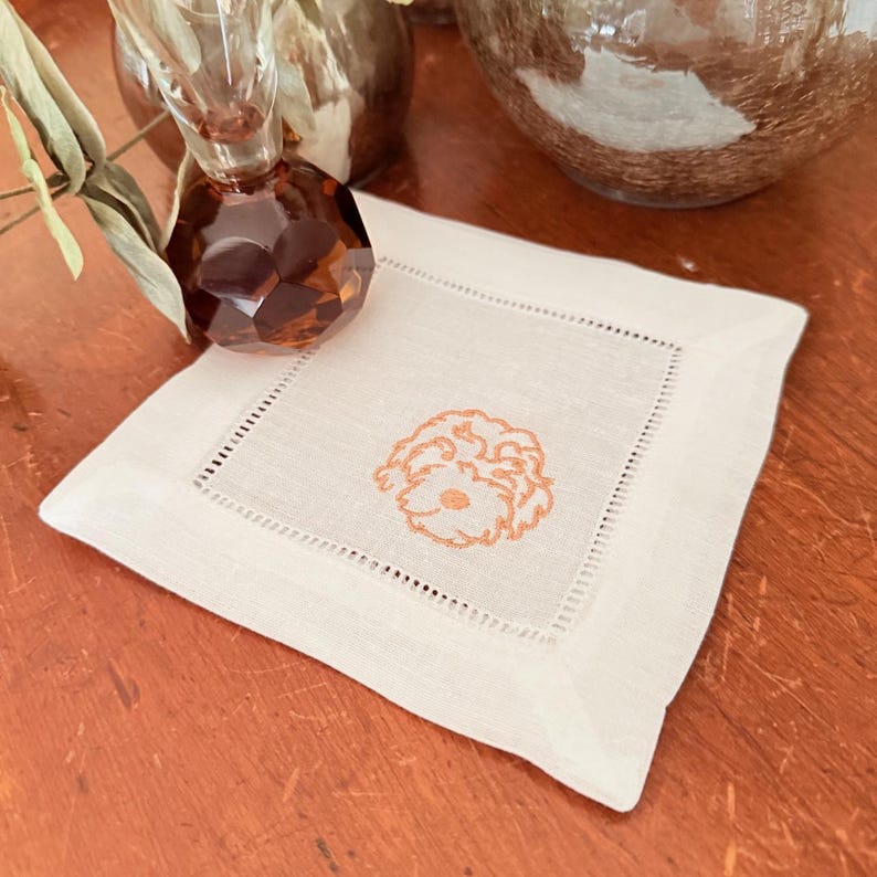WhiteTulipEmbroidery Golden Doodle Dog Linen Embroidered Cocktail Napkins - Thumbnail 4