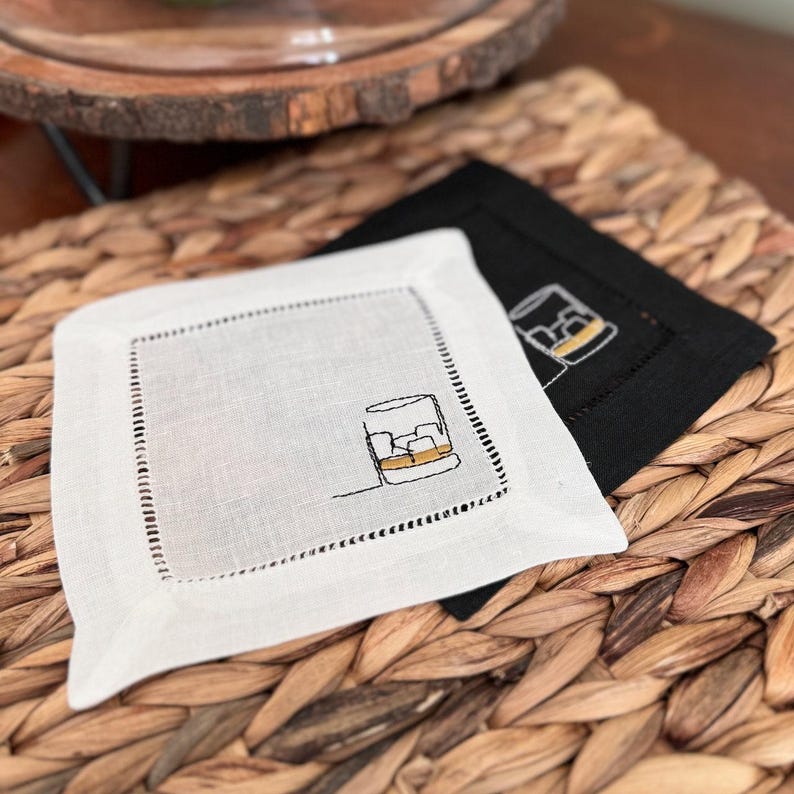 WhiteTulipEmbroidery Cocktail Napkins