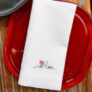 Valentine&#39;s Day Word Love Heart Napkins, Set of 4