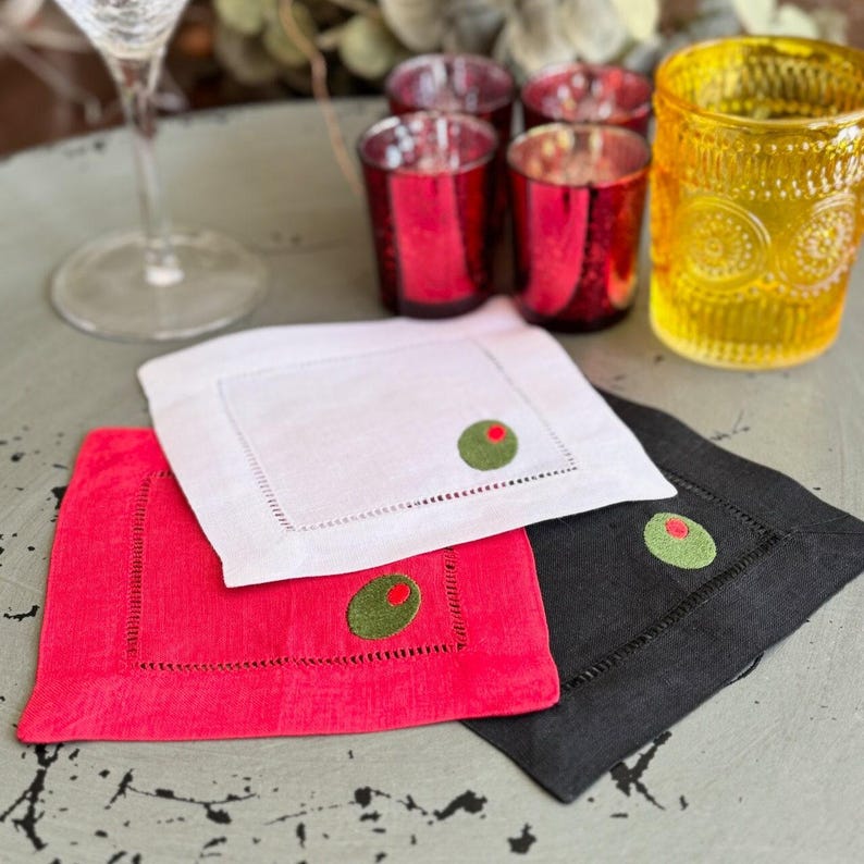 WhiteTulipEmbroidery Cocktail Napkins