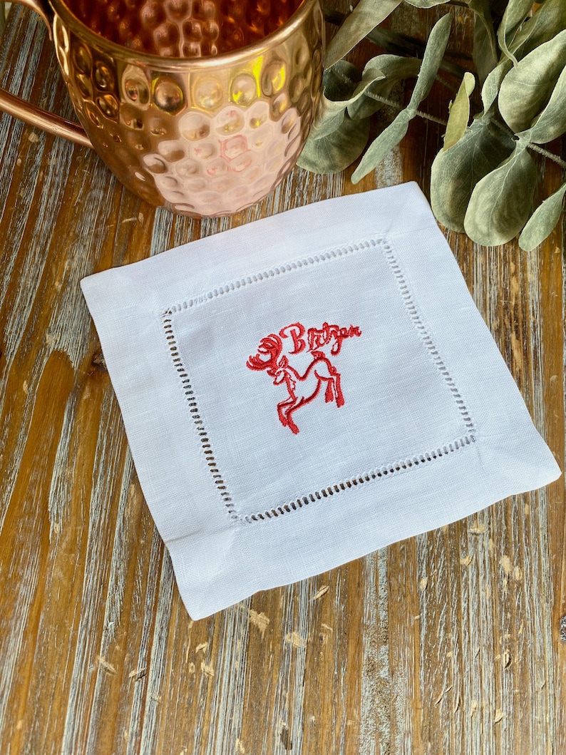 WhiteTulipEmbroidery Reindeer Cocktail Napkins - Thumbnail 2