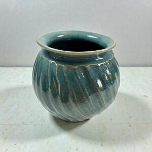 "Handgefertigte Blaue Vase ""Wasserfall"" - Keramik-Vase - Pottery Art Decor."