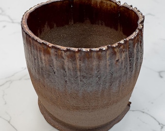 Handmade Rustic Ceramic Planter – Earthy Brown Drip Glaze Pot – Wabi-Sabi Stoneware Indoor Plant Pot