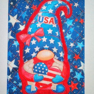 GNoME AMeRICANA PATRIOTIC USA 5 x 7 cartes postales en tissu rouge blanc bleu Elle lui, un ami proche, cadeau d'anniversaire, cadre matelassé appliqué * gnome des Etats-Unis *