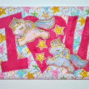 ICH LIEBE You DANCING EINHORN 4x6 Stoff Postkarte Gesteppte Applizierte Nette Geburtstags-Karte für Ihren Einhorn-Liebhaber-Goldstern-glitzernd