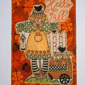 OUTONO ESPANTALHO LADY PUMPKINS Tecido 4x6 Cartão Postal Saudações de Outono Ela Ele Criança Amigo Parente Moldura Acolchoado Apliques HELLO FALL