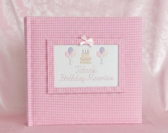 Álbum de fotos de cumpleaños como recuerdo