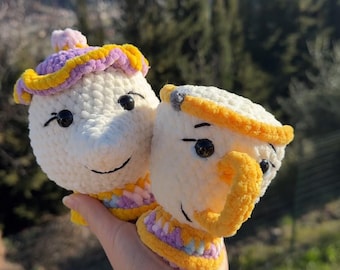 Plüschtier vom Typ Mrs. Potts und Chip