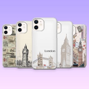 Könnte beinhalten: Fünf transparente Handyhüllen mit berühmten Londoner Wahrzeichen. Designs umfassen Big Ben, Tower Bridge und Vintage-Illustrationen mit dem Wort "London". Die Hüllen sind vor einem lila Farbverlaufshintergrund.