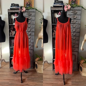 Vintage 1960&#39;s Texsheen Orange/Coral Long Nightgown Medium