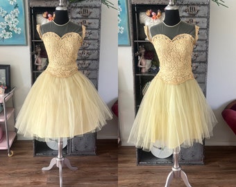 Vintage 1940's 50's Golden Yellow Prom Dress with Lace Bodice XXS