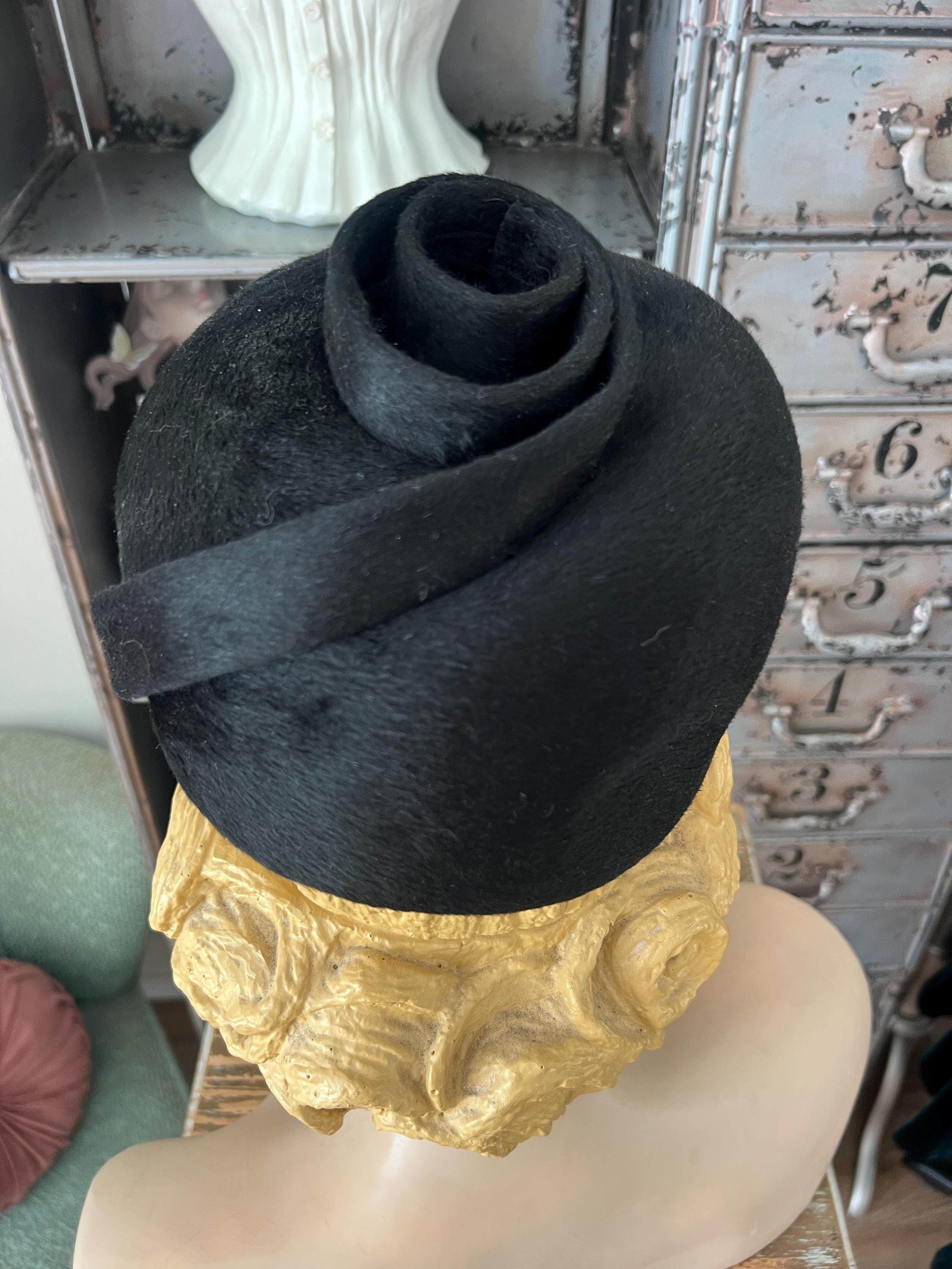 Black Hat Jackie O - Etsy display picture 2