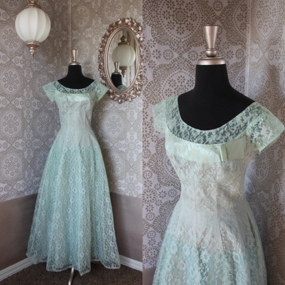 Vintage 1940's 50's Sea Foam Green Lace Gown S/M