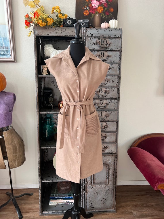 Vintage 1970's Faux Suede Beige Dress with Waist … - image 5