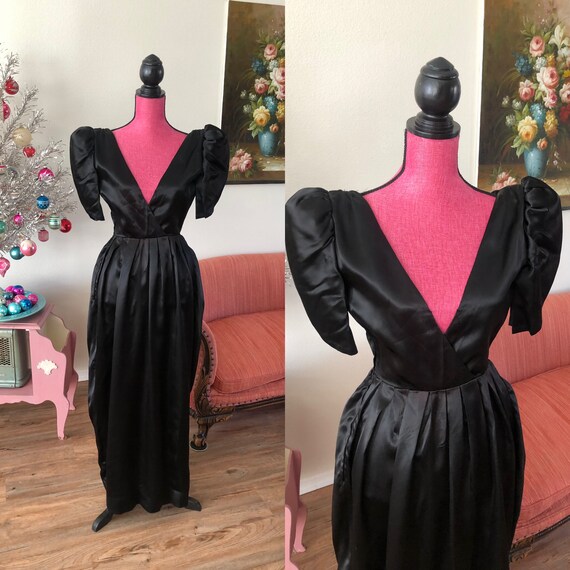 Vintage 1980's 90's Black Vampy Gown with Tulip Sk
