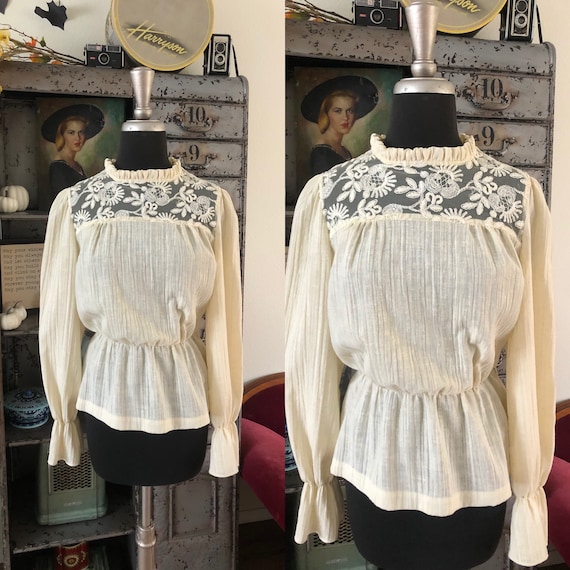 Vintage 1970's Off White Gauzy Cotton Blouse Medi… - image 1