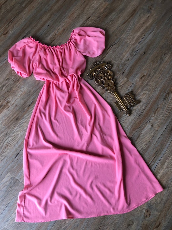 Vintage 1970's Bubble Gum Pink Dress with Flutter… - image 2