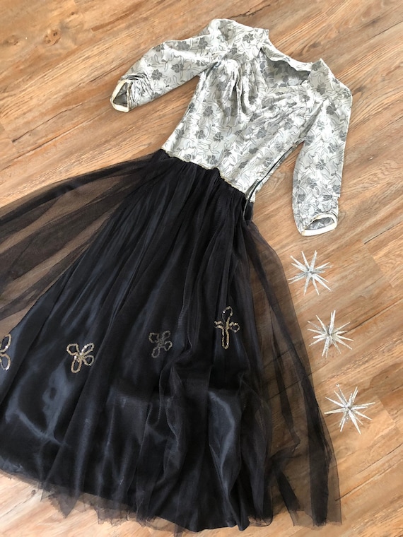 Vintage 1930's Silver and Black Gown XS