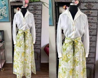 Vintage 1970's White and Green Floral Hostess Shirt Dress Medium
