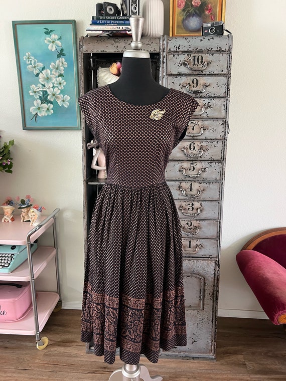 Vintage 1950's Black and Copper Cotton Dress with… - image 10