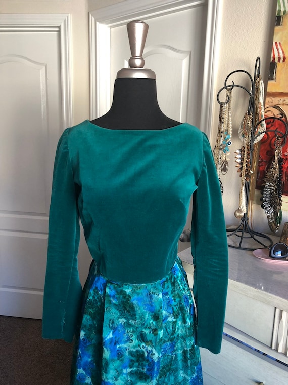 Vintage 1960's Green and Blue Velvet and Brocade … - image 4