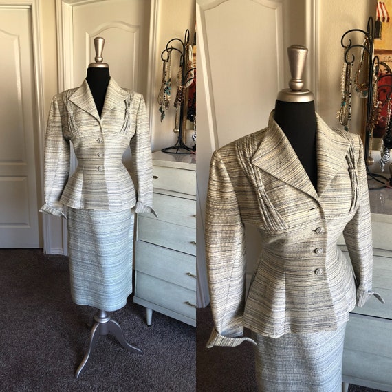 Vintage 1950's Blue and Off White Lilli Ann Stripe