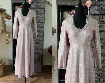 Vintage 1960's 70's Pale Pink and Silver Metallic Dress Small
