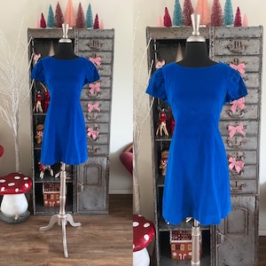 Vintage 1960&#39;s 70&#39;s Blue Velvet Mini Dress S/M