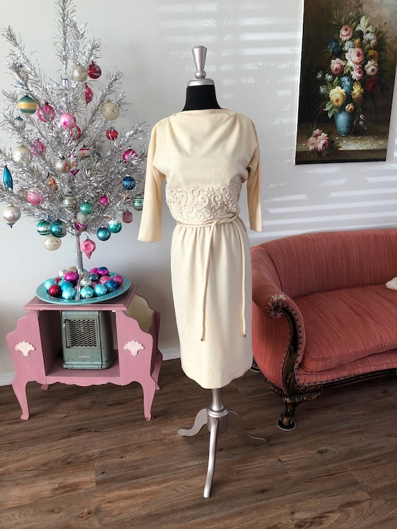Vintage 1950's 60's Cream Wool Fitted Dress Small - image 5