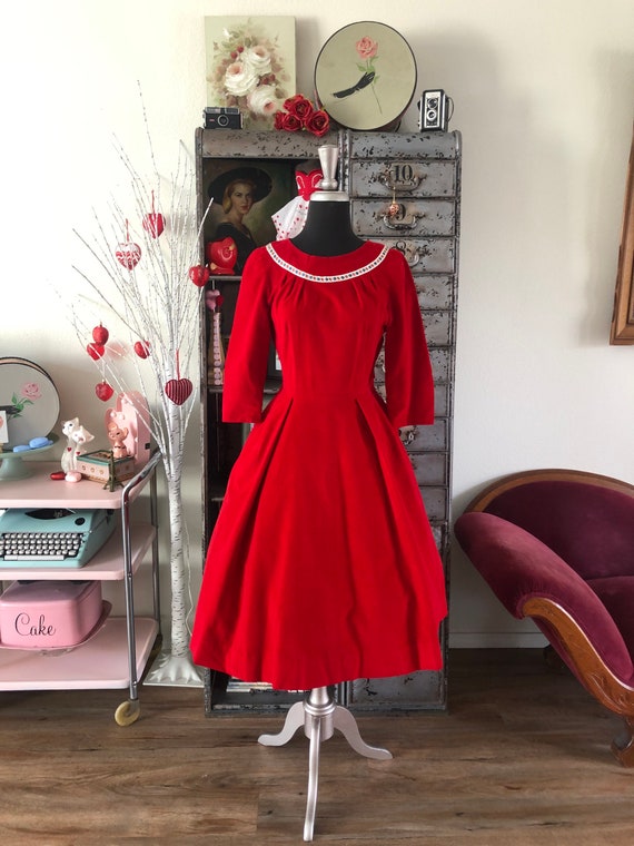 Vintage 1950's Cherry Red Velvet Cocktail Dress S… - image 4
