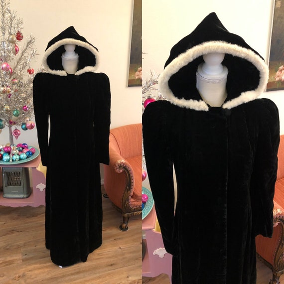 Vintage 1930's Black Silk Velvet Hooded Coat Trimm