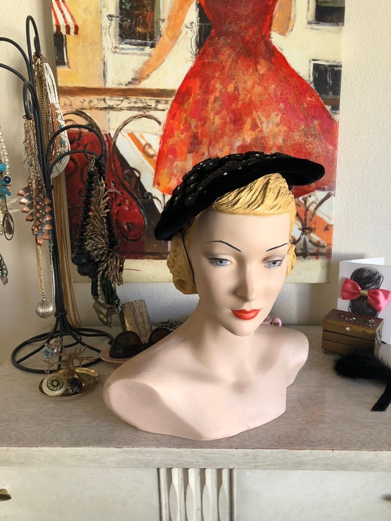 Vintage 1950's Black Velvet Beret with Rhinestone… - image 6