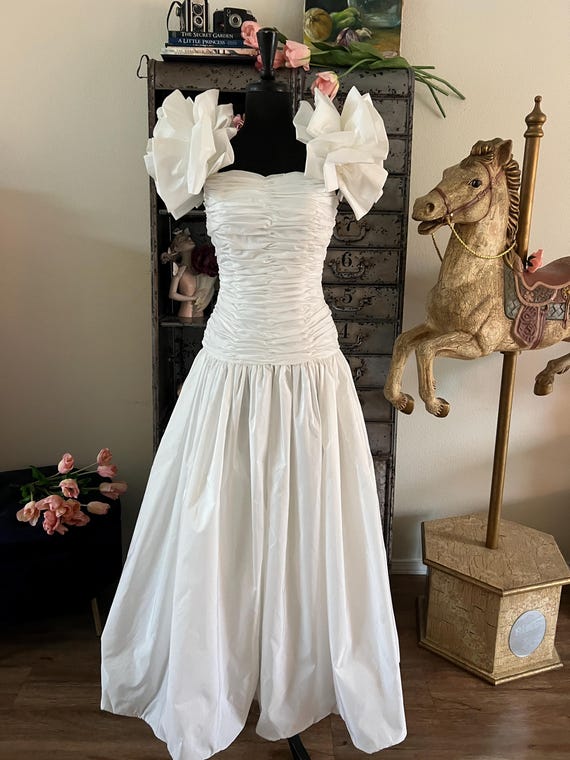 Vintage Late 1980's Early 90's Victor Costa White Wedding Gown