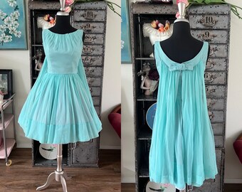 Vintage 1950's Light Turquoise Cocktail Dress XXS