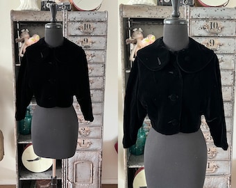 Vintage 1950's 60's Black Velvet Cropped Jacket Small/XS