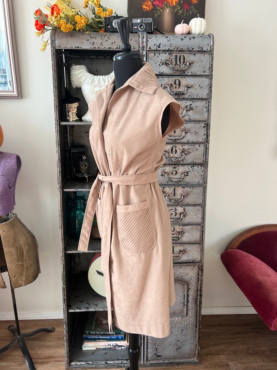 Vintage 1970's Faux Suede Beige Dress with Waist … - image 3